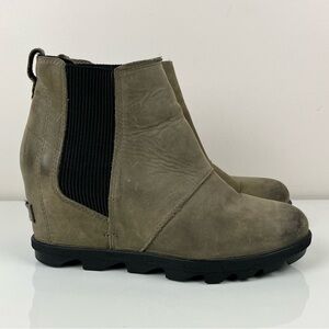 Sorel Women’s Size 8.5 Joan Of Arctic Wedge II Leather Chelsea Boots Booties